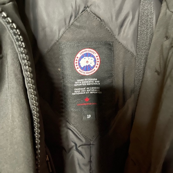 Canada Goose Rossclair Parka - Picture 14 of 16